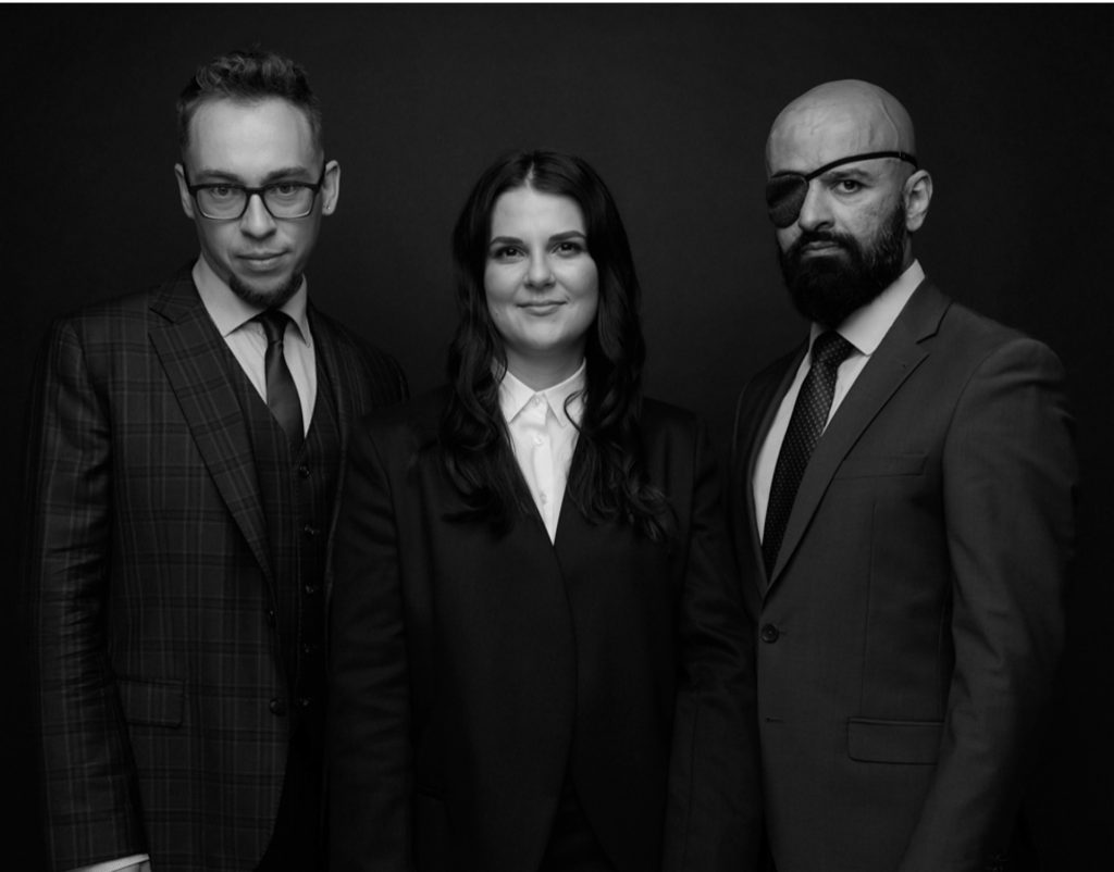 Артем Крикун-Труш — Партнер та керівник практики White-Collar Crime, комплаєнсу та розслідувань Miller Law Firm, Каріна Панченко — Партнерка та керівниця практики вирішення спорів Miller Law Firm, Масі Найєм — Партнер, засновник Miller Law Firm